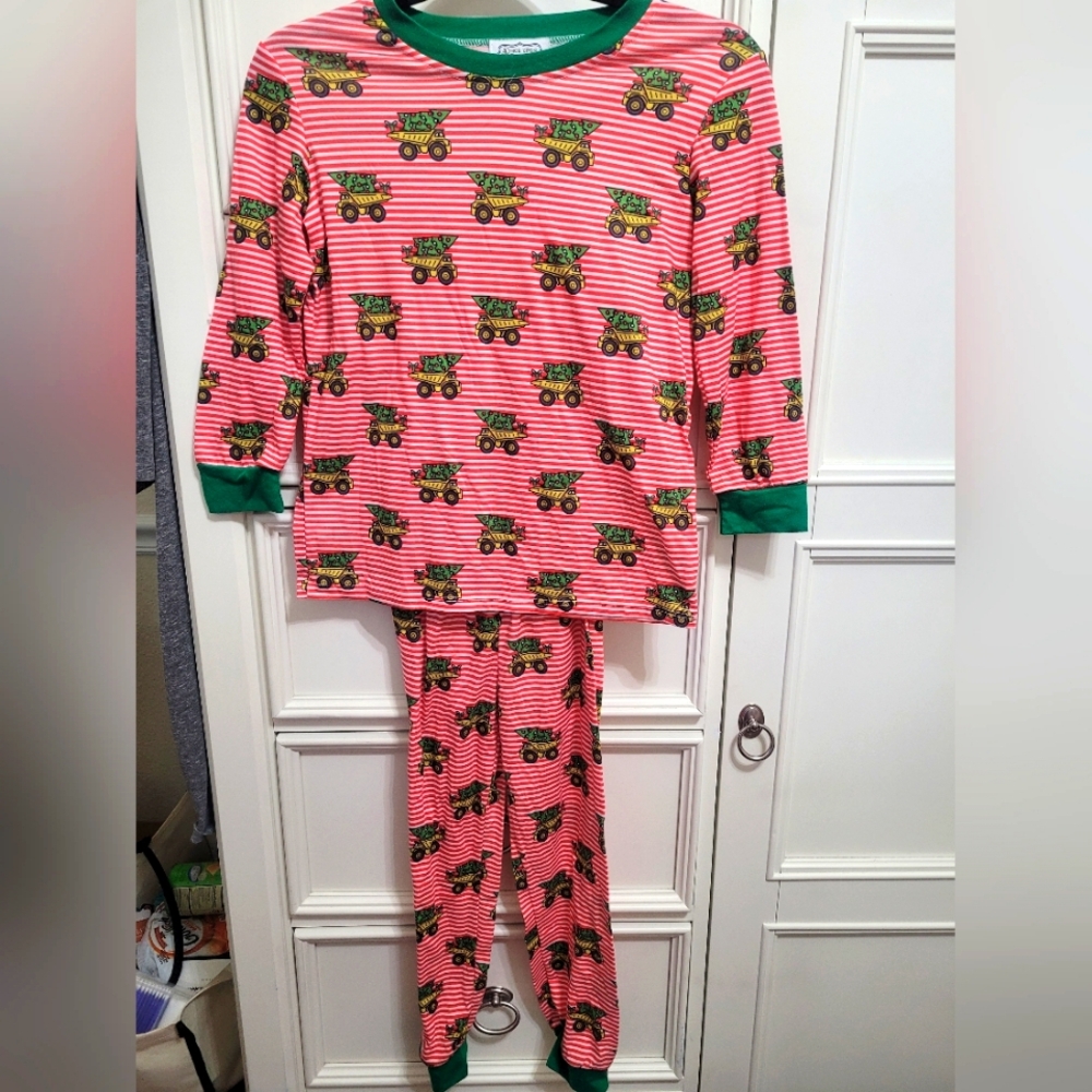💥3/$24 Once Upon a Boutique 2 Piece Red Striped Christmas‎ Pajamas